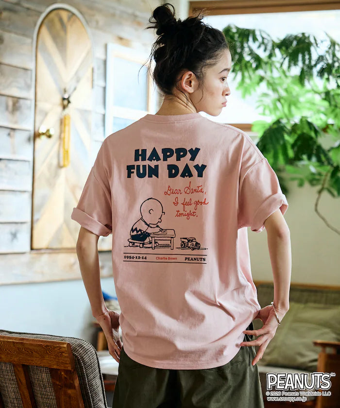 PEANUTS/Peanuts Exclusive Big Silhouette Back Print Crew Neck T-Shirt/HAPPY FUN DAY [Limited Release] - Pink