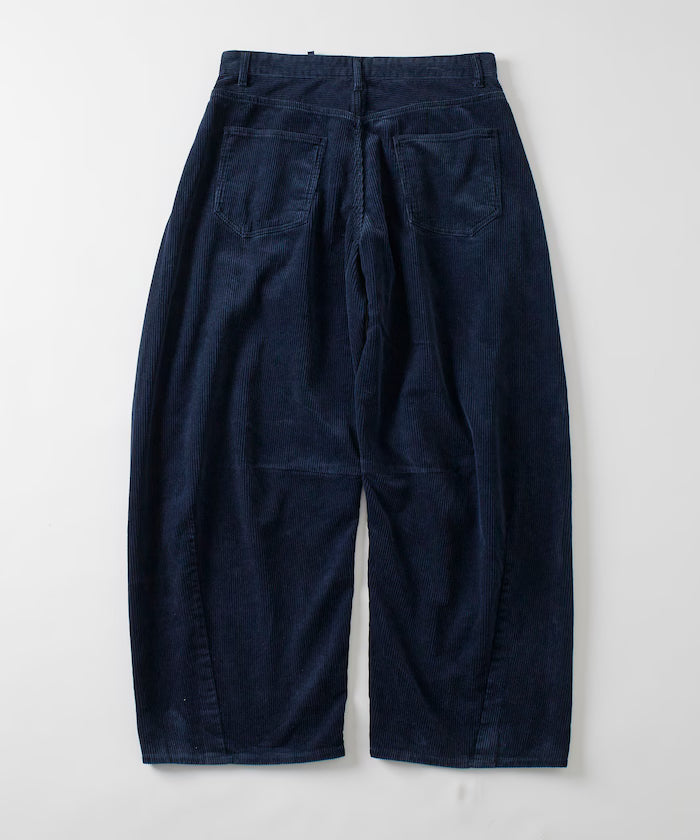 Wide Silhouette One Wash Curve Corduroy Pants