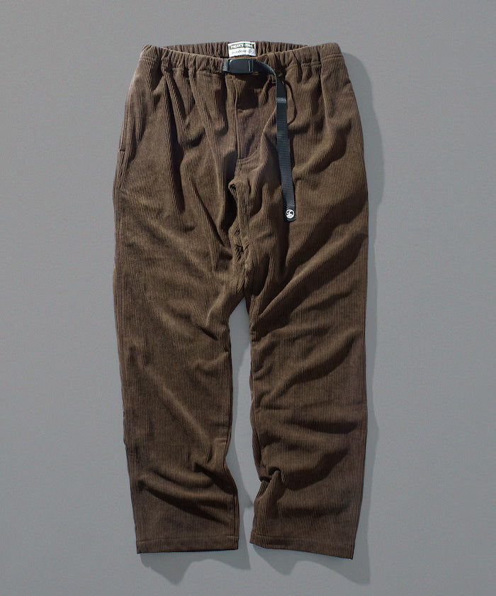 Basic silhouette corduroy climbing pants / tapered silhouette [limited edition]