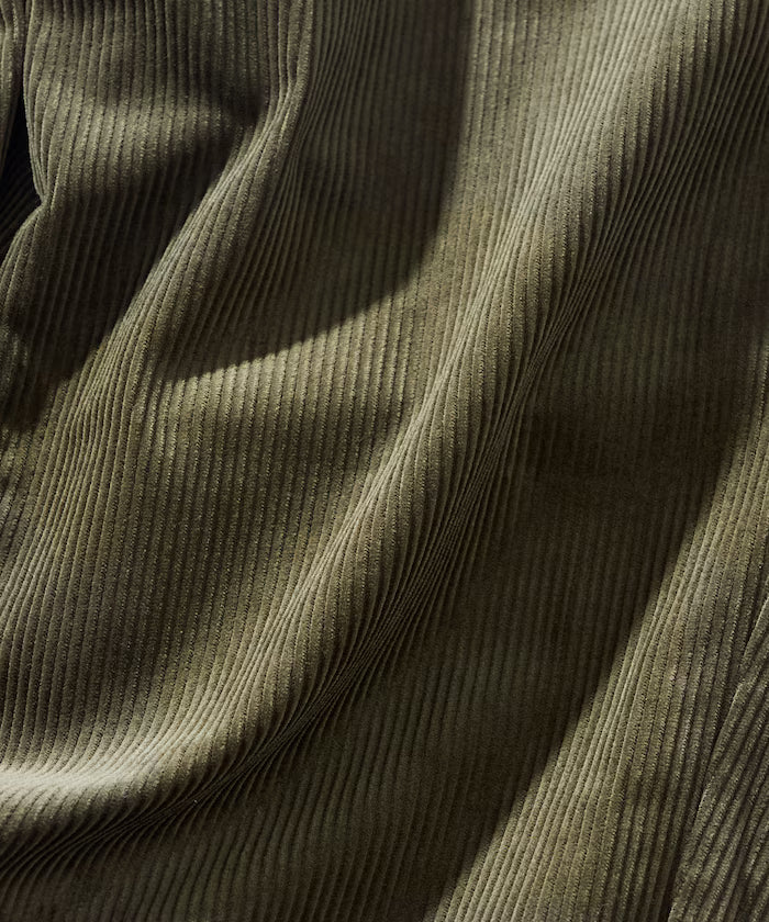 Basic Silhouette Corduroy Easy Pants 【Limited Edition】