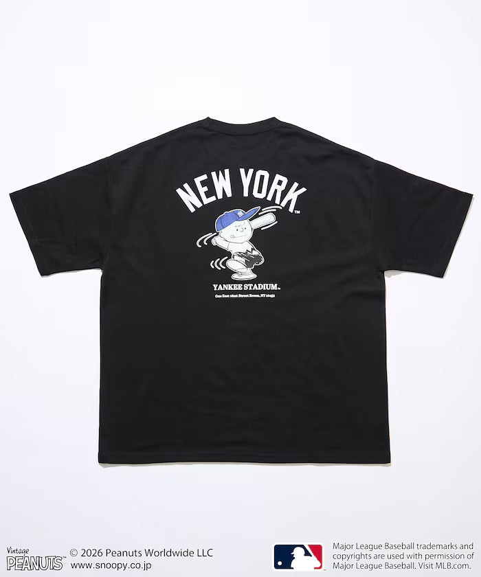 PEANUTS×MLB Exclusive Big Silhouette Back Print T-Shirt / YANKEES 【Limited Edition】