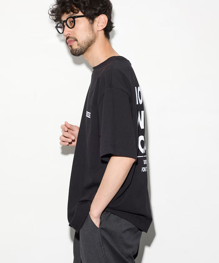 6oz Front Logo Embroidery Crew Neck T-Shirt / Back Print T-Shirt PRINT LEFT CHEST EMBROIDERY BOX FIRST