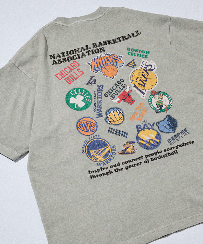 NBA × FREAK'S STORE Collaboration Random Team Logo Backprint Crewneck T-Shirt - Natural