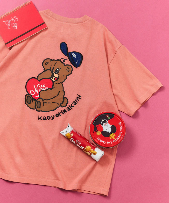 [Sales start on May 22, 12:00] kaoyorinakami × FREAK'S STORE/ Kaoyorinakami exclusive Swary Punch Bear Tee