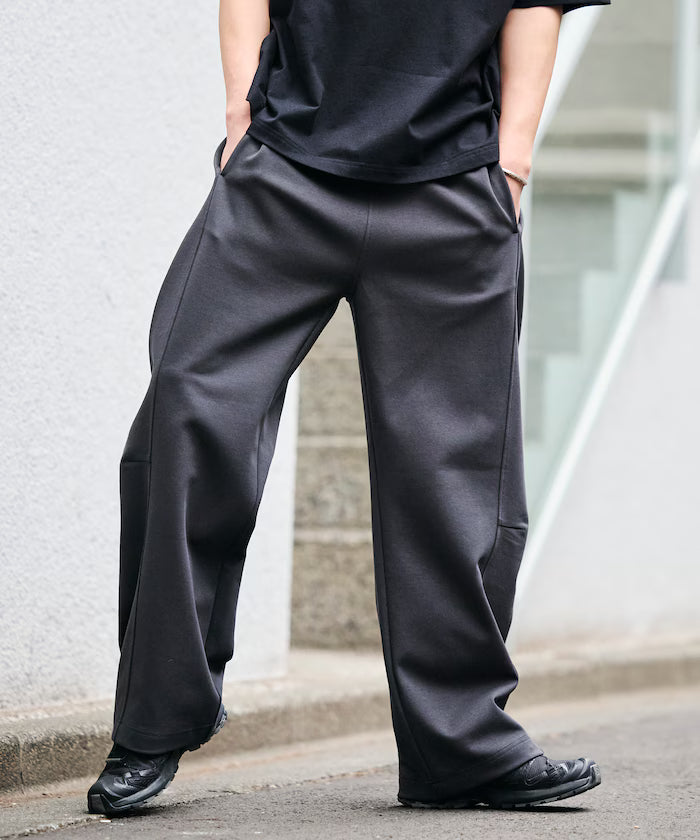 Limited Edition Wide Silhouette Cool Touch Sweat Circus Pants