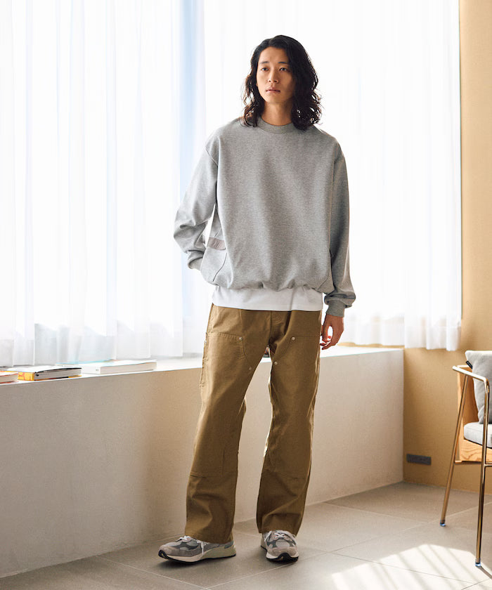 <New Color Added> Side Pocket Spindle Cardboard Crew Neck Sweatshirt