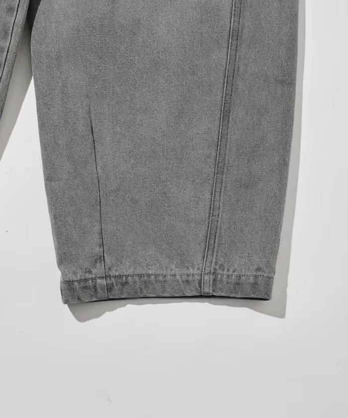 BELTED WIDE DENIM