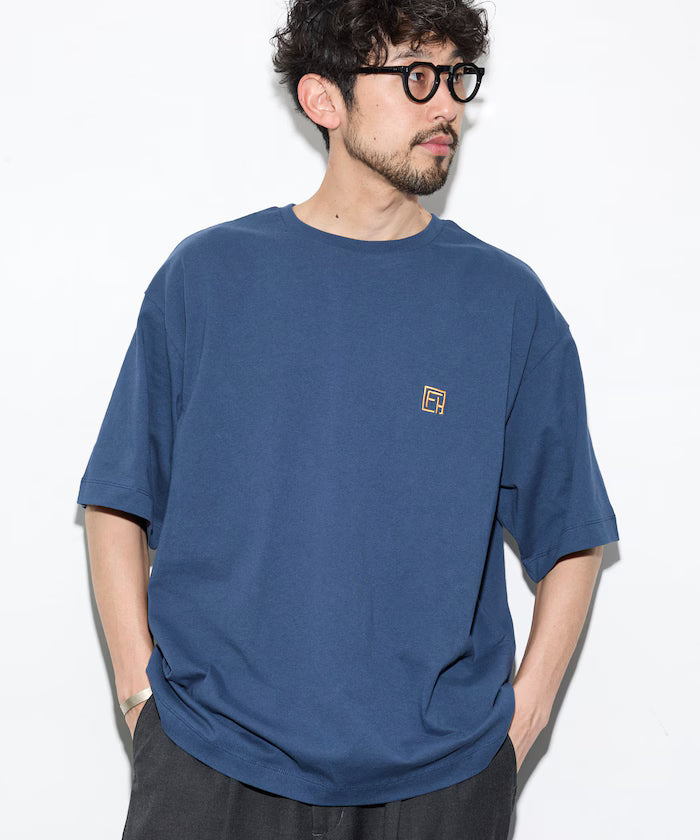 6 oz Front Logo Embroidered Crew Neck T-Shirt / Back Print T-Shirt PRINT ROUND FIRST