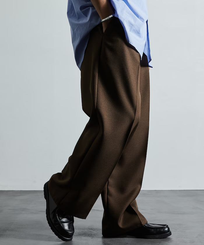 Wide Silhouette Staple Twill Easy Slacks/Wide Slacks [Limited Edition]