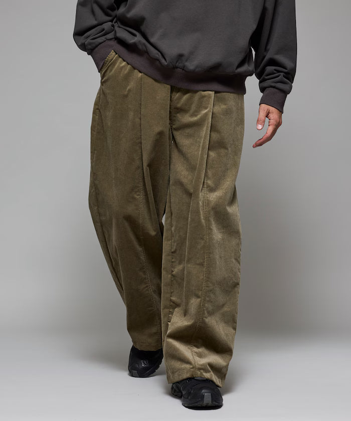Wide Corduroy Easy Pants [Limited Edition]