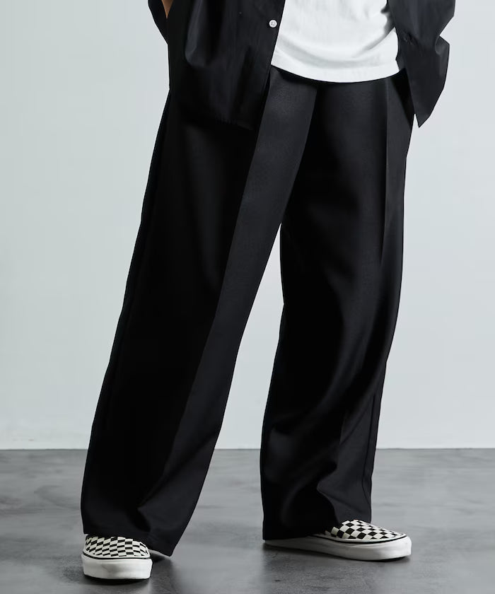 Wide Silhouette Staple Twill Easy Slacks/Wide Slacks [Limited Edition] - Black