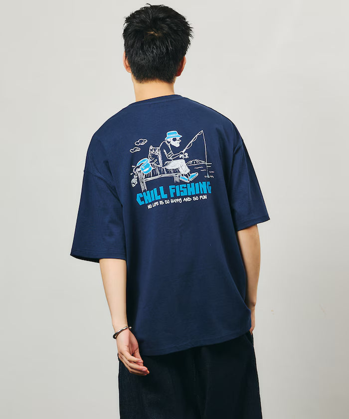Limited Edition Relaxed Fit Back Print Crew Neck T-Shirt CHILL FISHING MAN