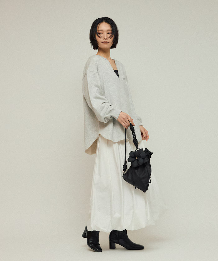 Organic Cotton V-Neck Embroidery Sweatshirt / Relaxed Fit / French Terry Sweatshirt