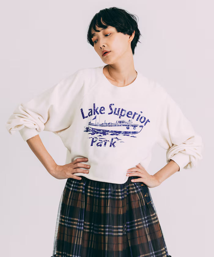 Grunge Cutoff Short Sweatshirt - White