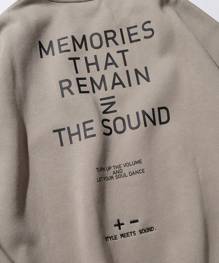 Big silhouette one-point embroidery back print hem code crew neck sweatshirt 【limited edition】
