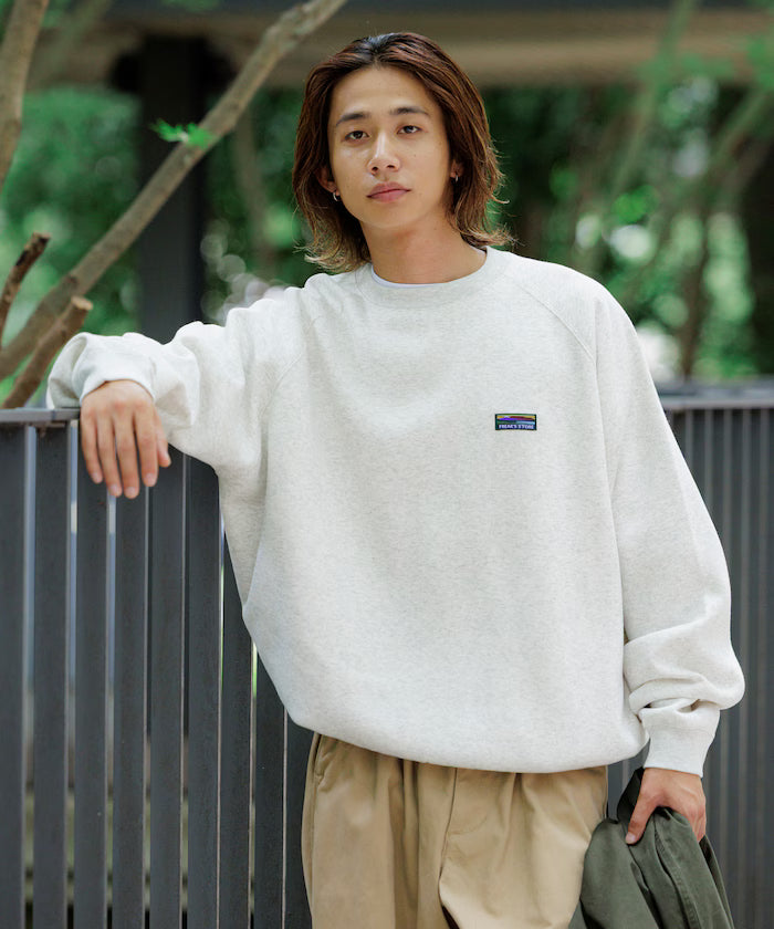 Big Silhouette One Point Logo Raglan Sleeve Spindle Sweatshirt [Limited Edition]