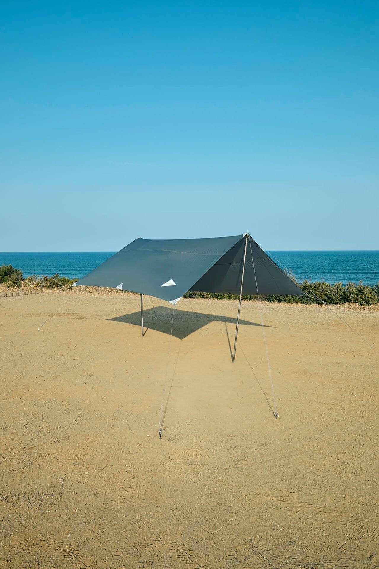 and wander tarp 44 - gray