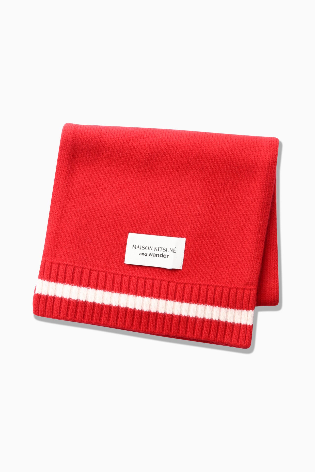 MAISON KITSUNÉ × and wander knit stole - red