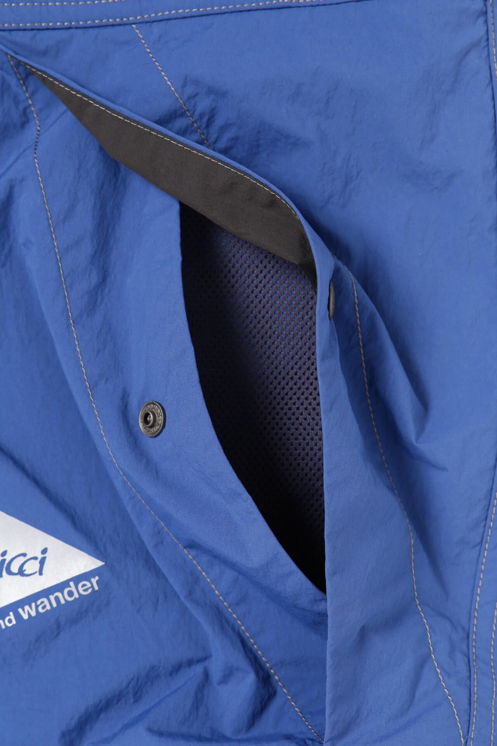 GRAMICCI × and wander brushed nylon vest