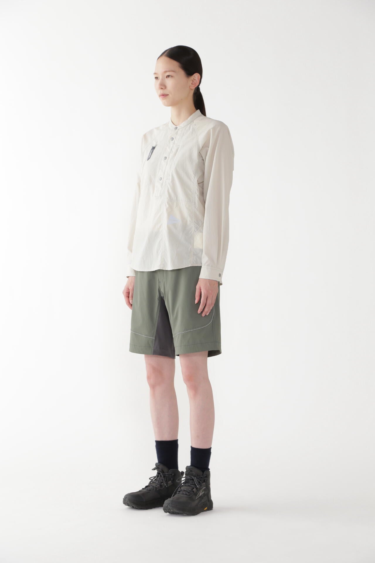 trek short pants 3