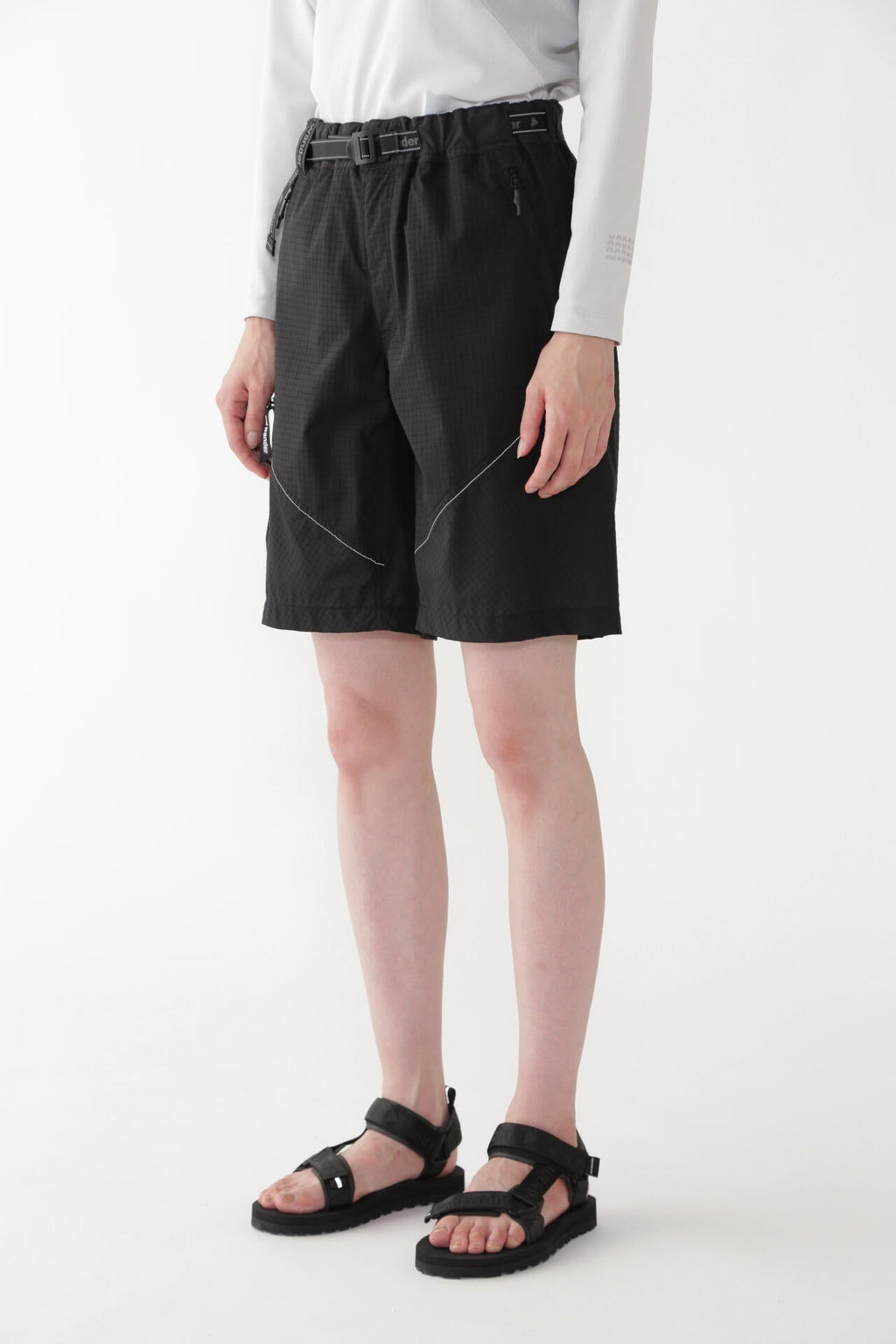 breath rip short pants