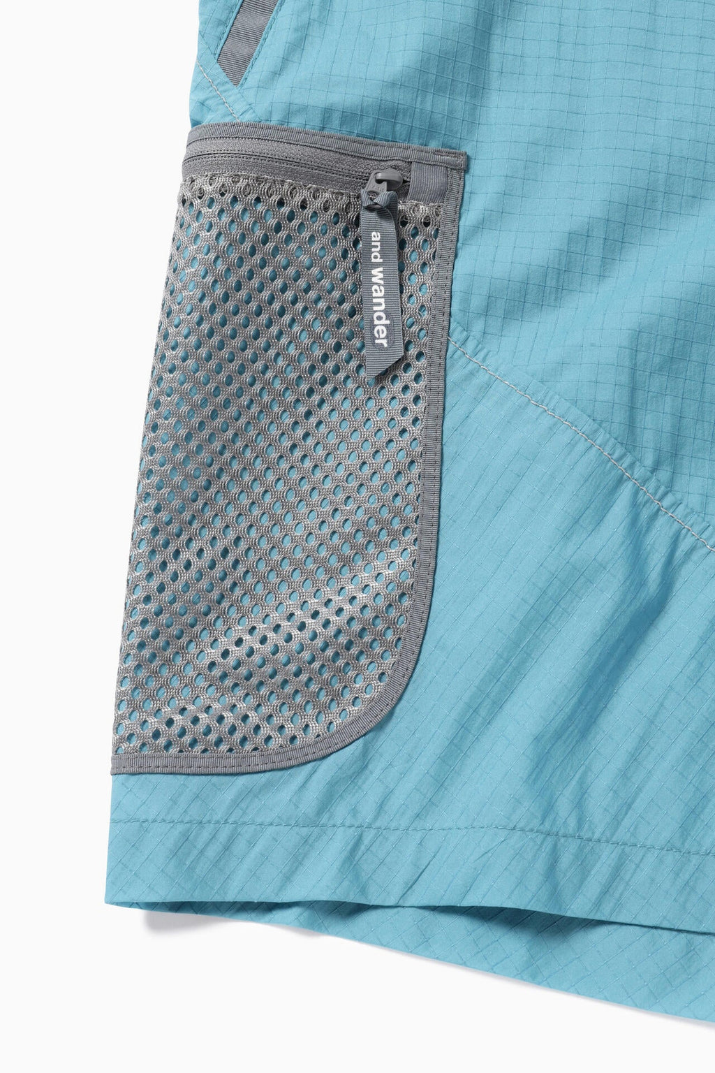 breath rip short pants