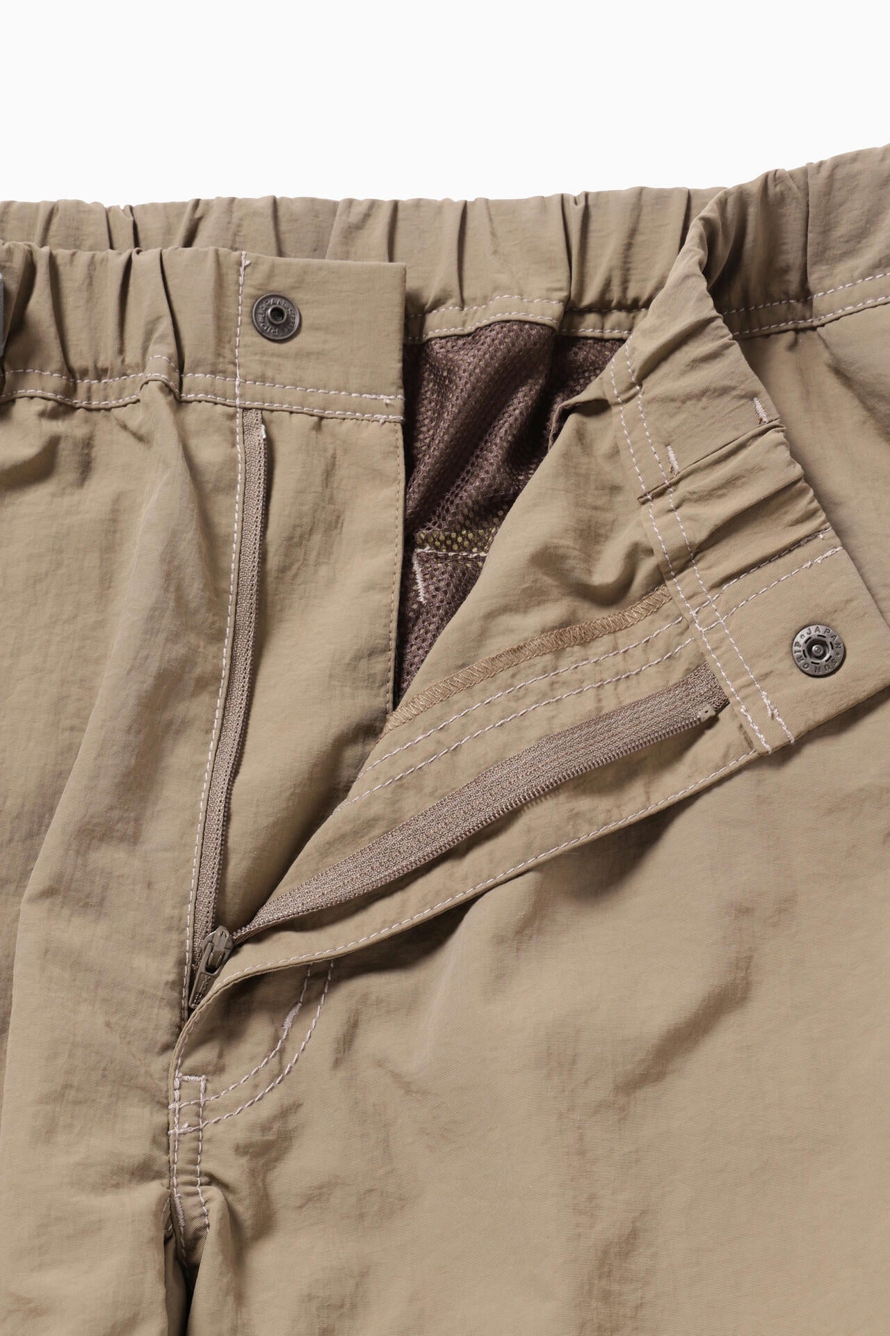 hiking club Ny taffeta hiker short pants