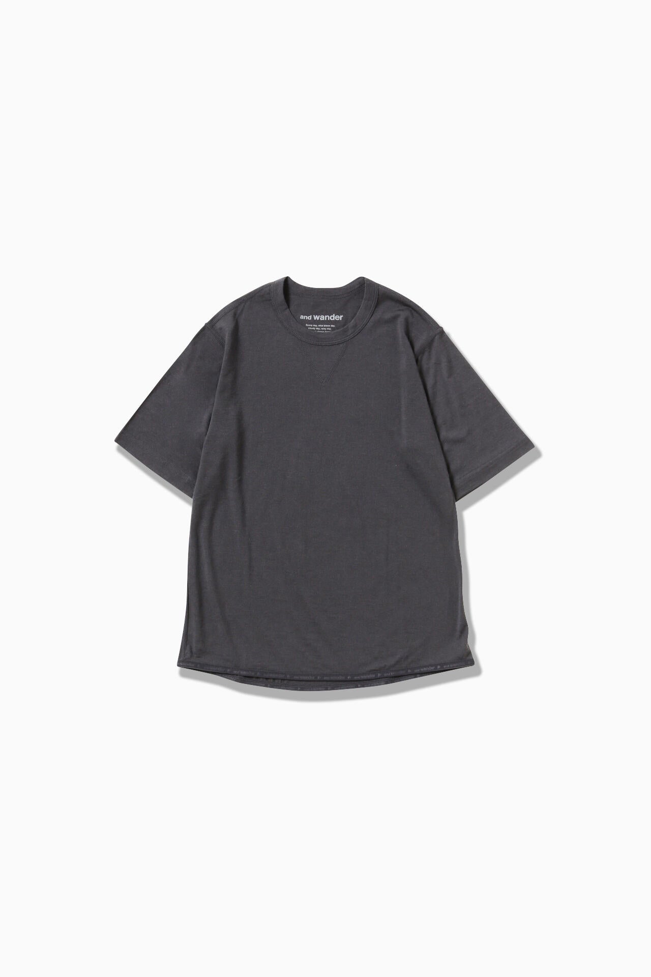 merino base SS T - charcoal