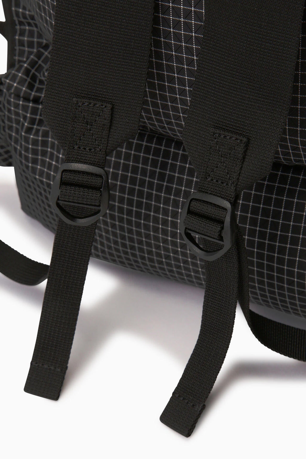 GRAMICCI × and wander 2way ripstop bag