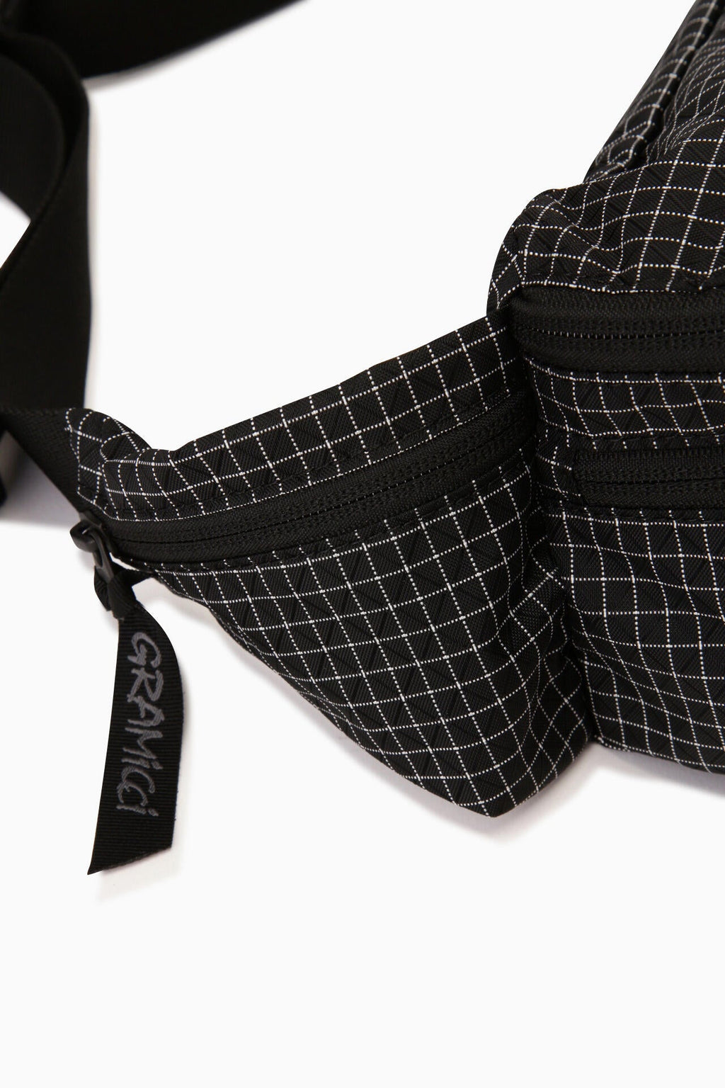 GRAMICCI × and wander 2way ripstop bag