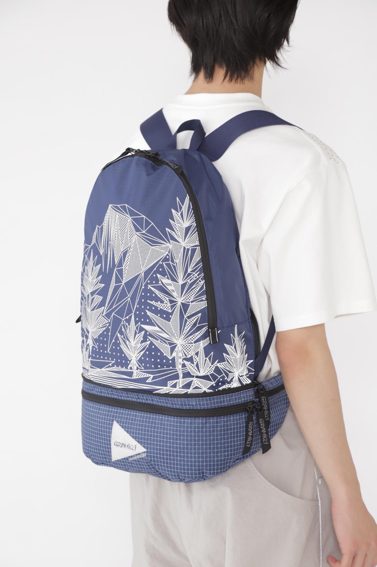 GRAMICCI × and wander 2way ripstop bag