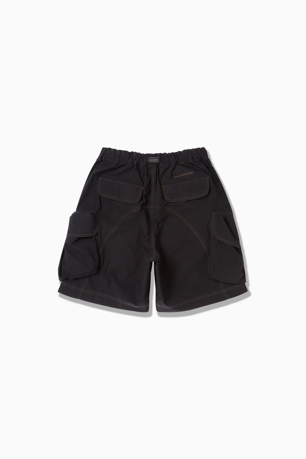 multi pocket short pants (M)