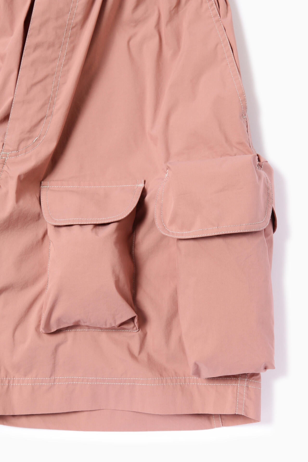multi pocket short pants (M)