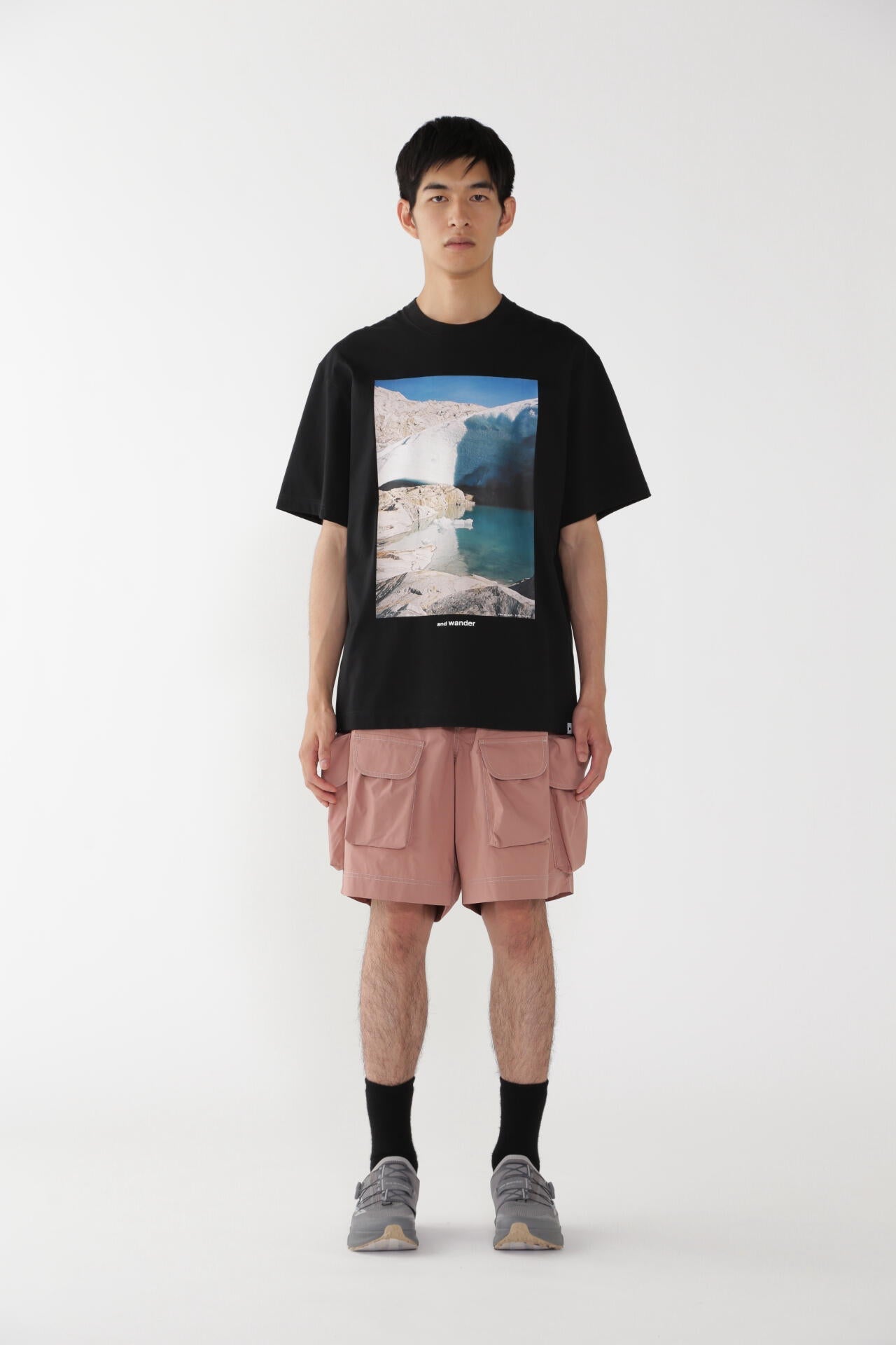 multi pocket short pants (M)
