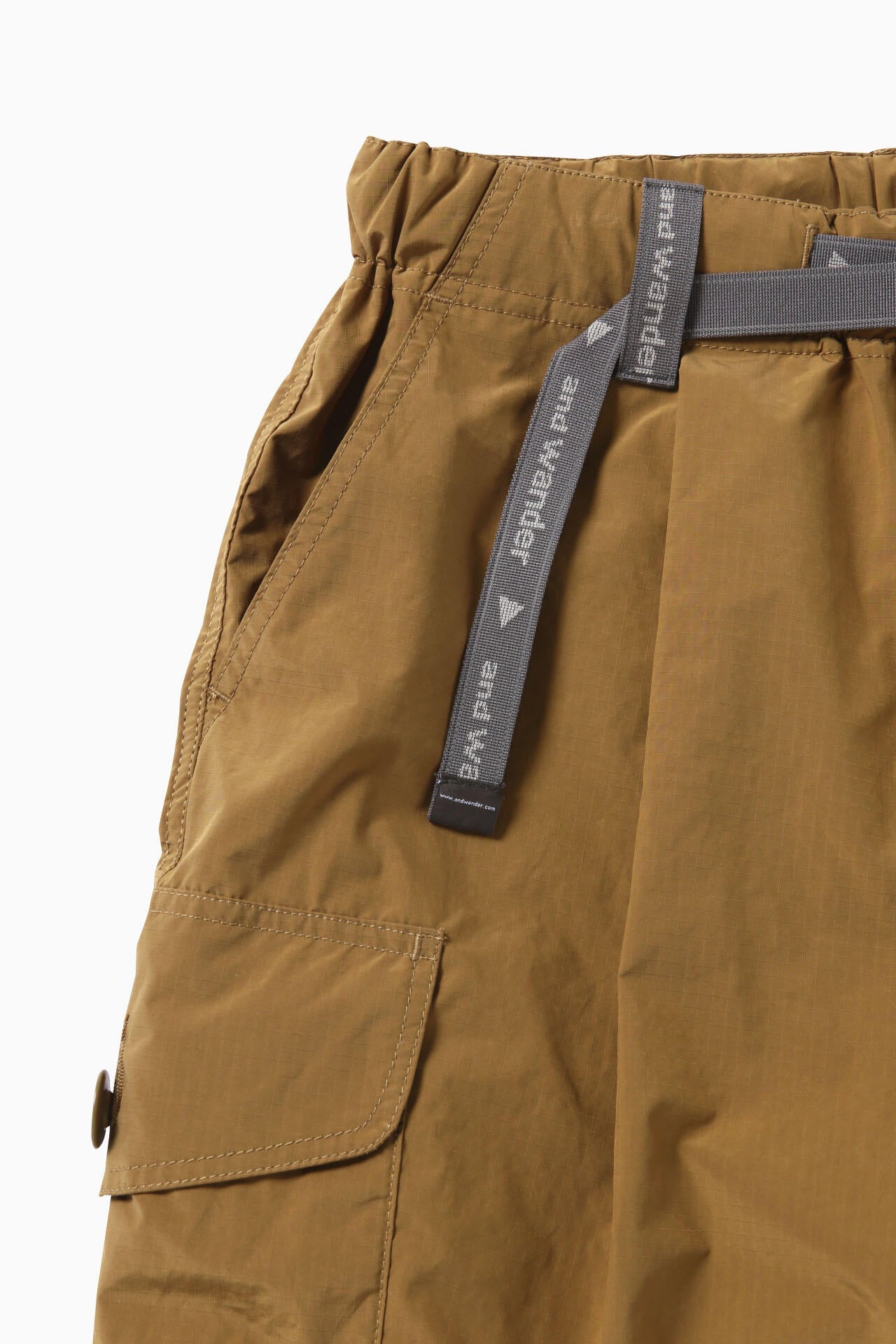 oversized cargo short pants (M)
