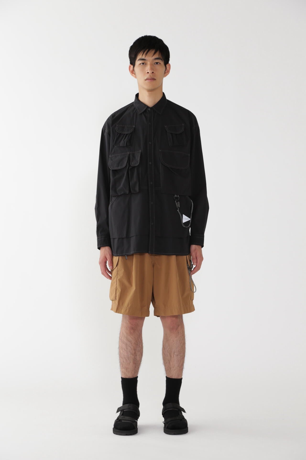 oversized cargo short pants (M)