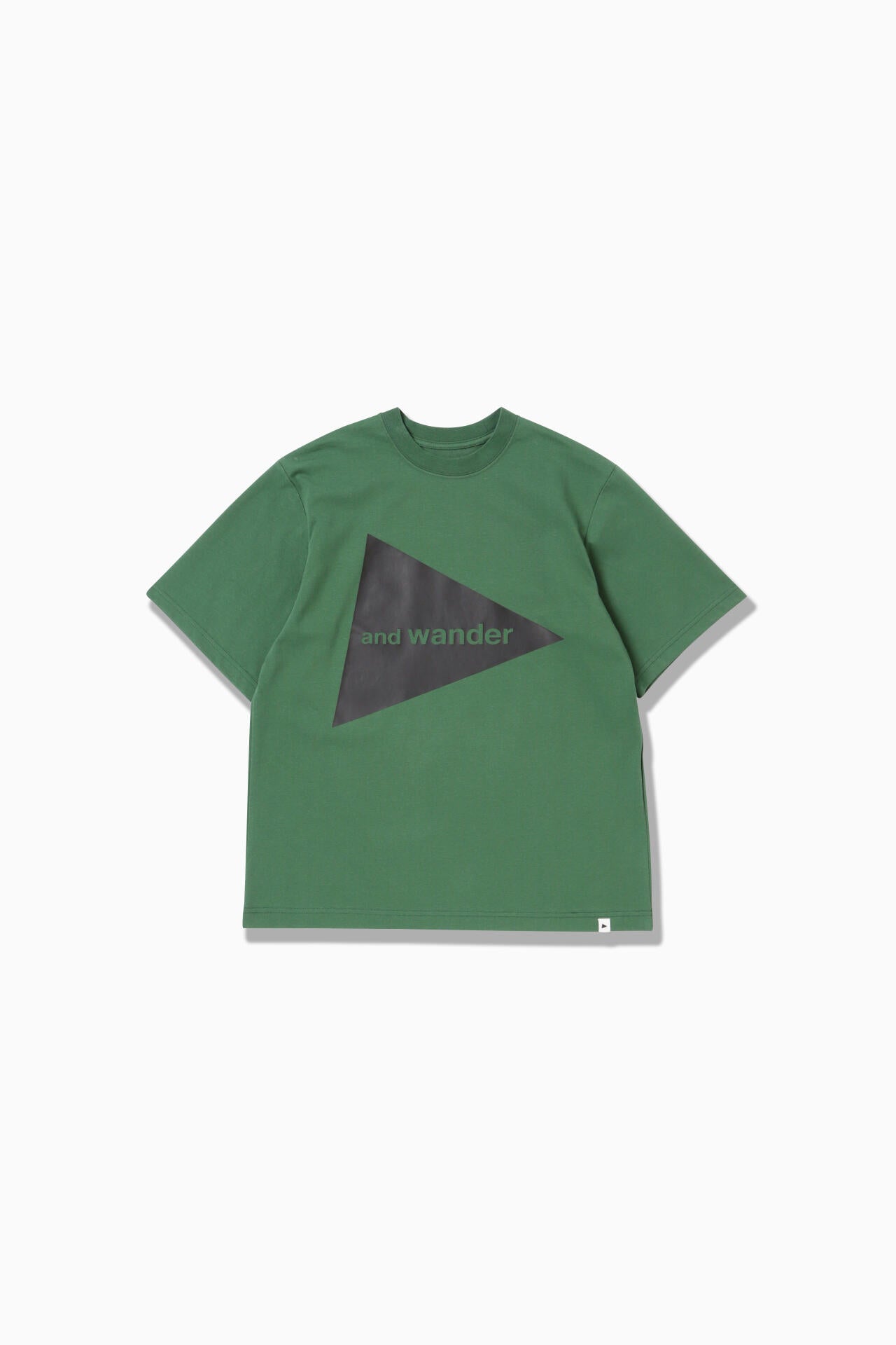 and wander big logo SS T - green