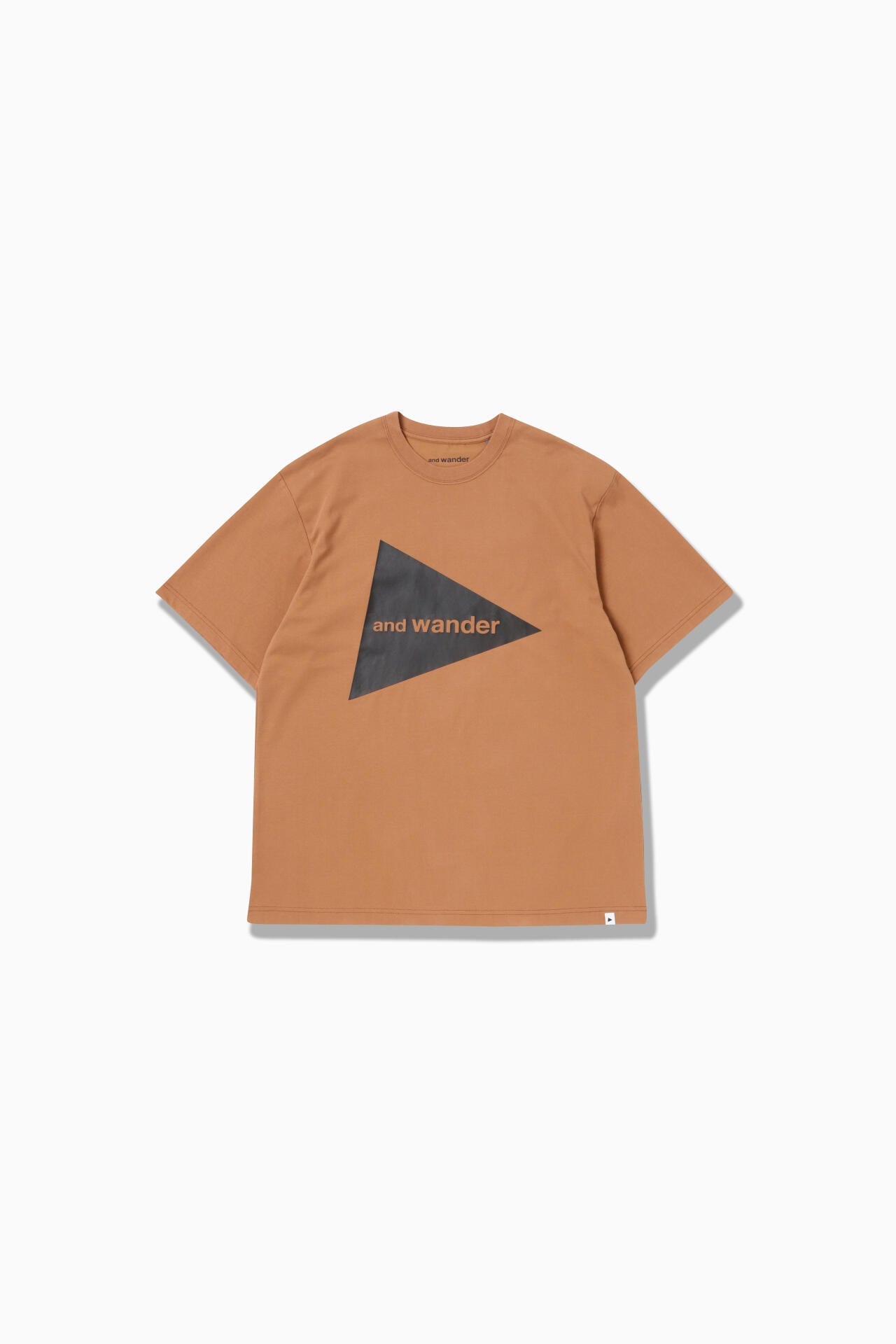 and wander big logo SS T - orange