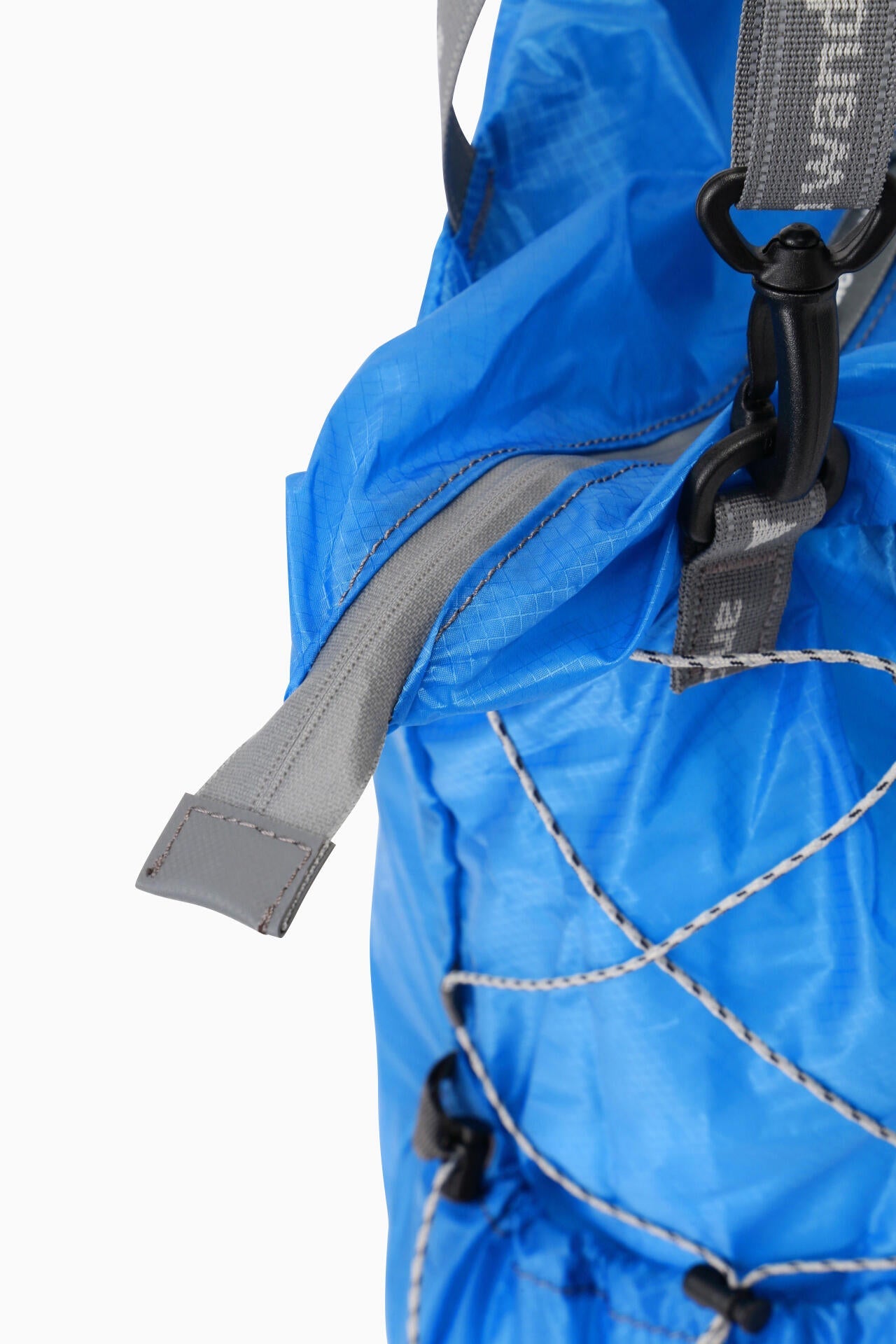 eye_C magazine x and wander sil tote bag