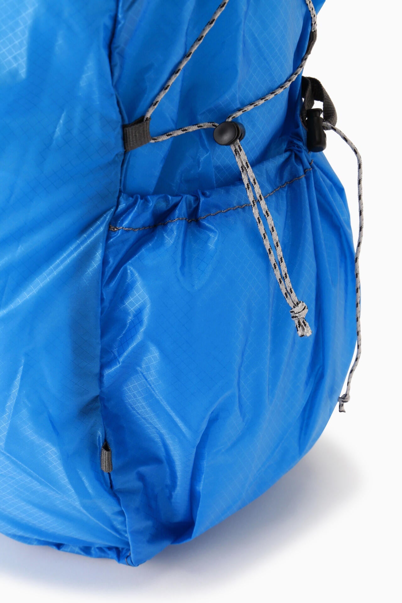 eye_C magazine x and wander sil tote bag