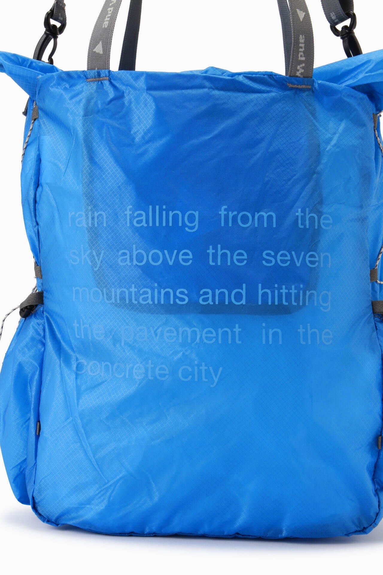 eye_C magazine x and wander sil tote bag