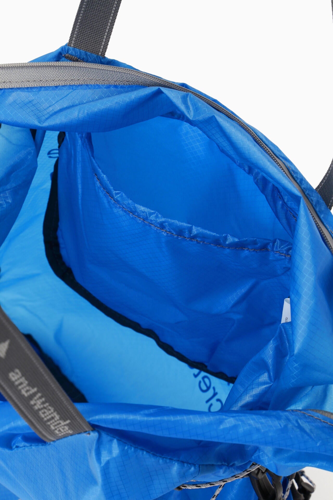 eye_C magazine x and wander sil tote bag