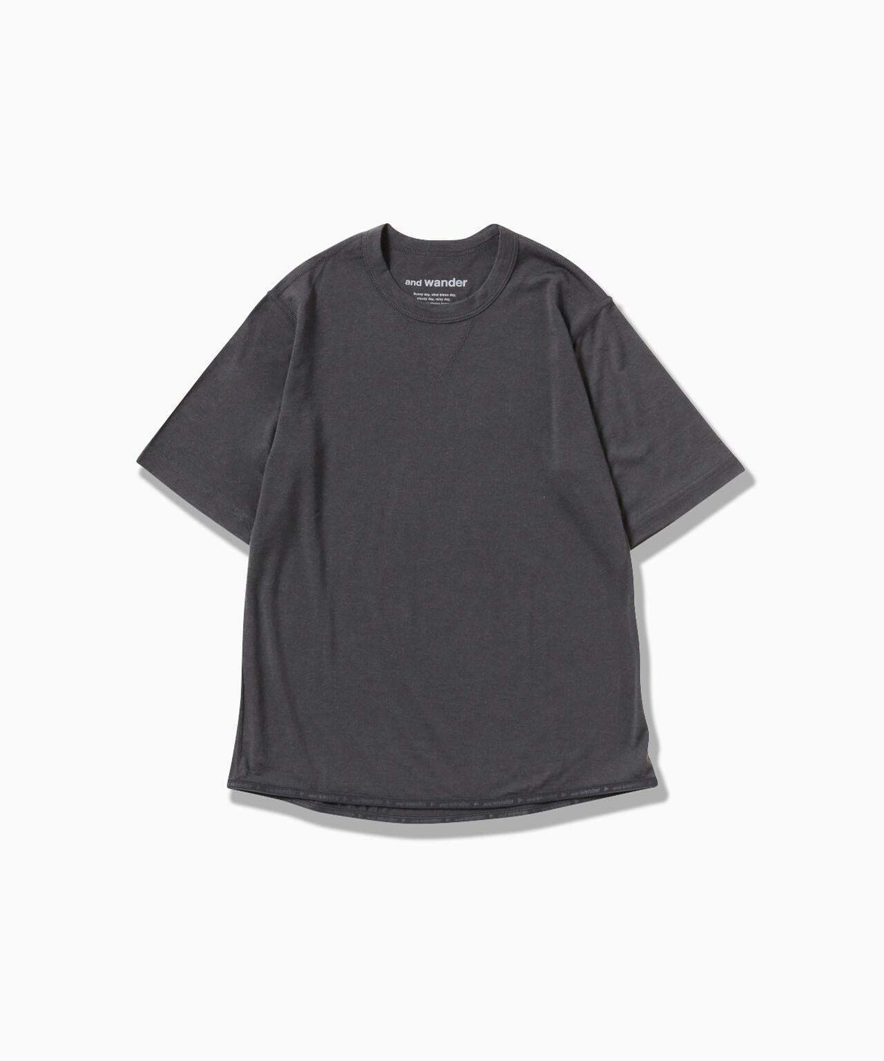 merino base SS T - charcoal