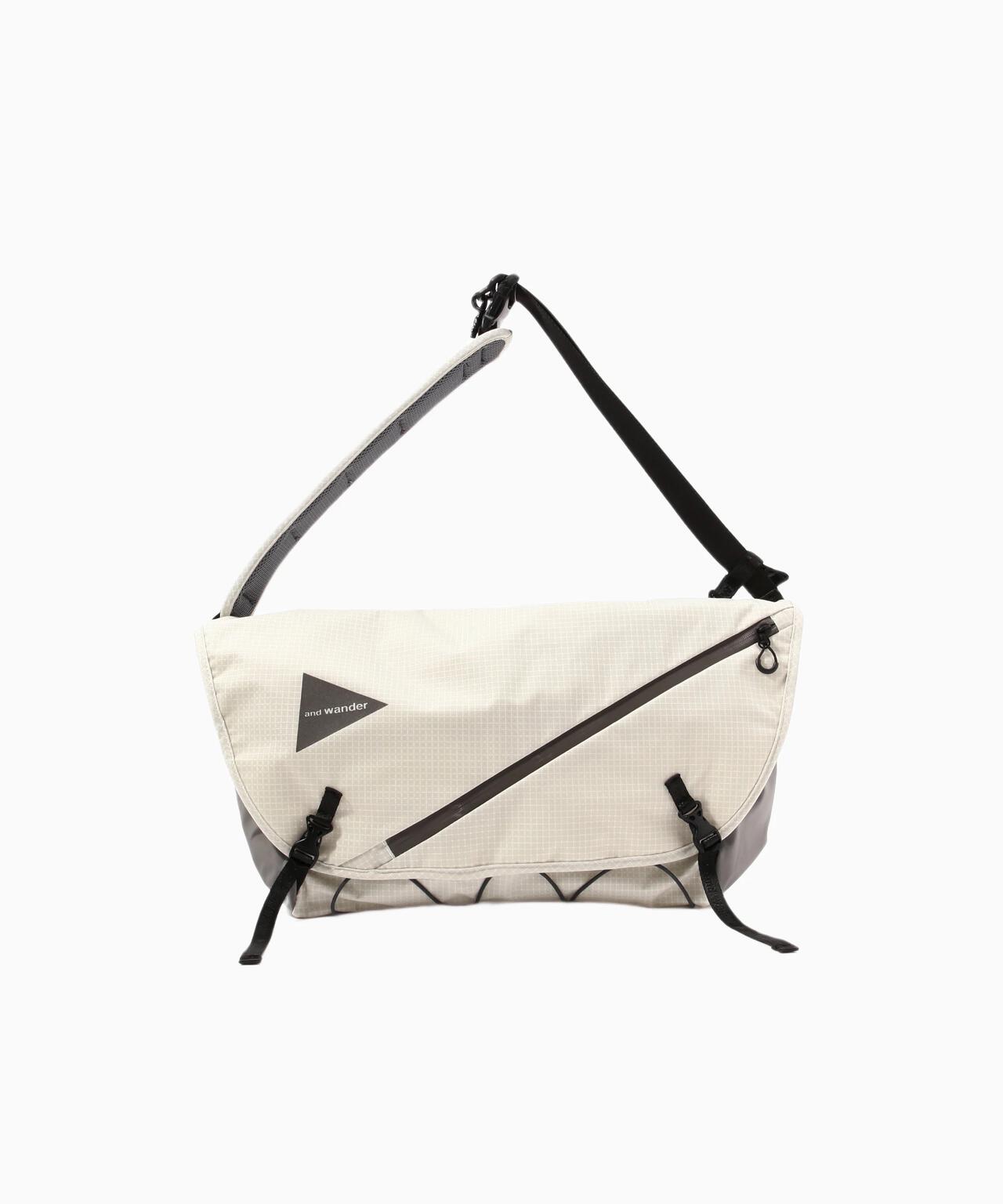 ocean rip messenger bag - off white