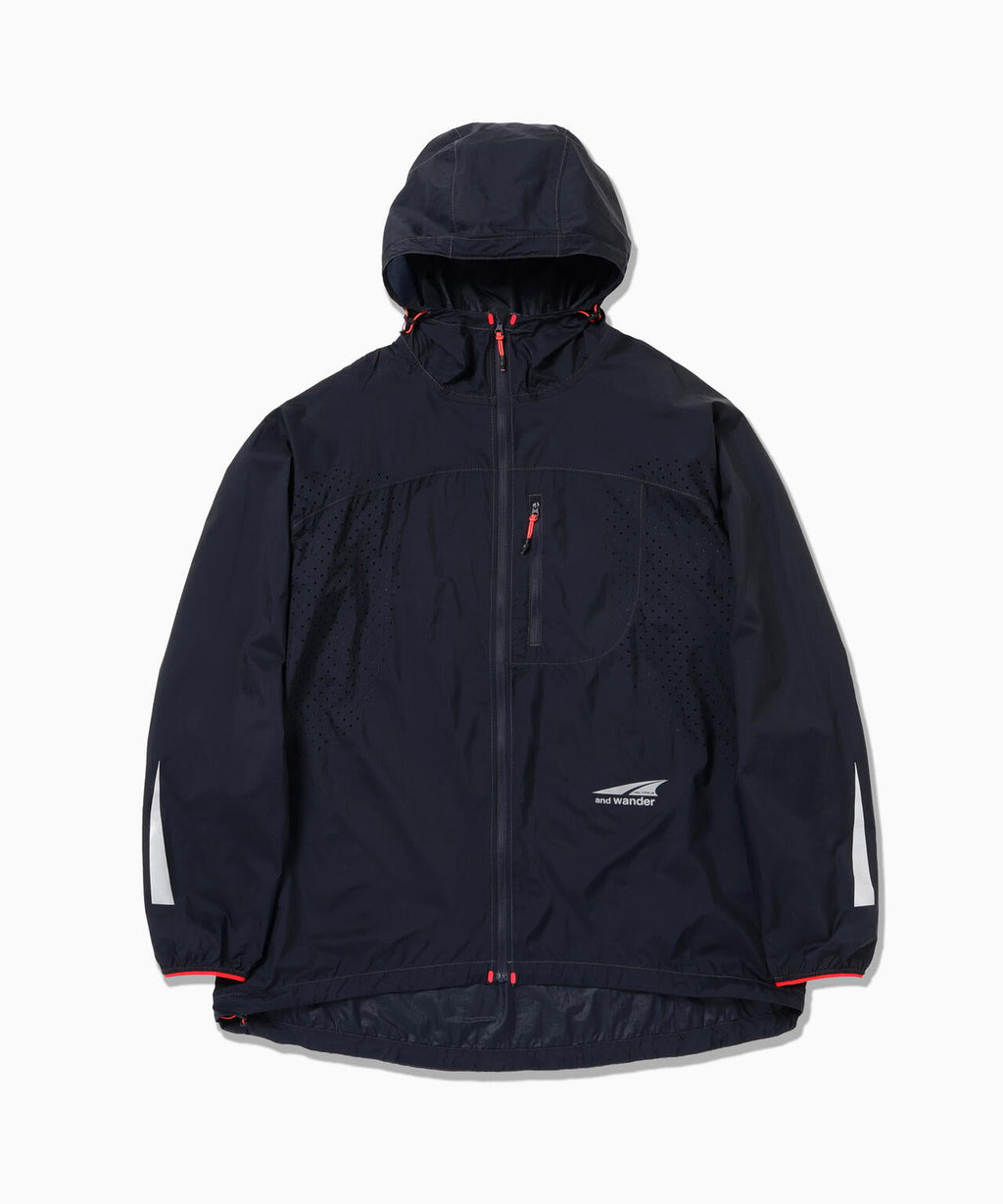 Altra × and wander  ventilation wind jacket - navy