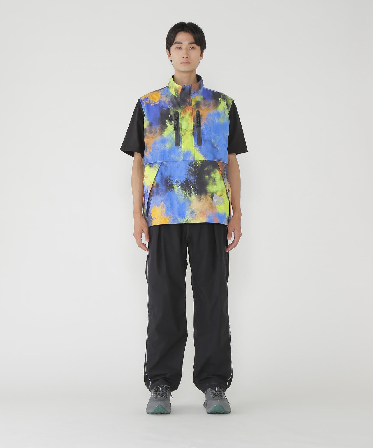 Gramicci × and wander  brushed nylon vest