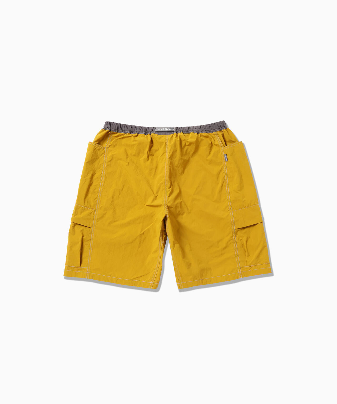 Gramicci × and wander  brushed nylon short pants