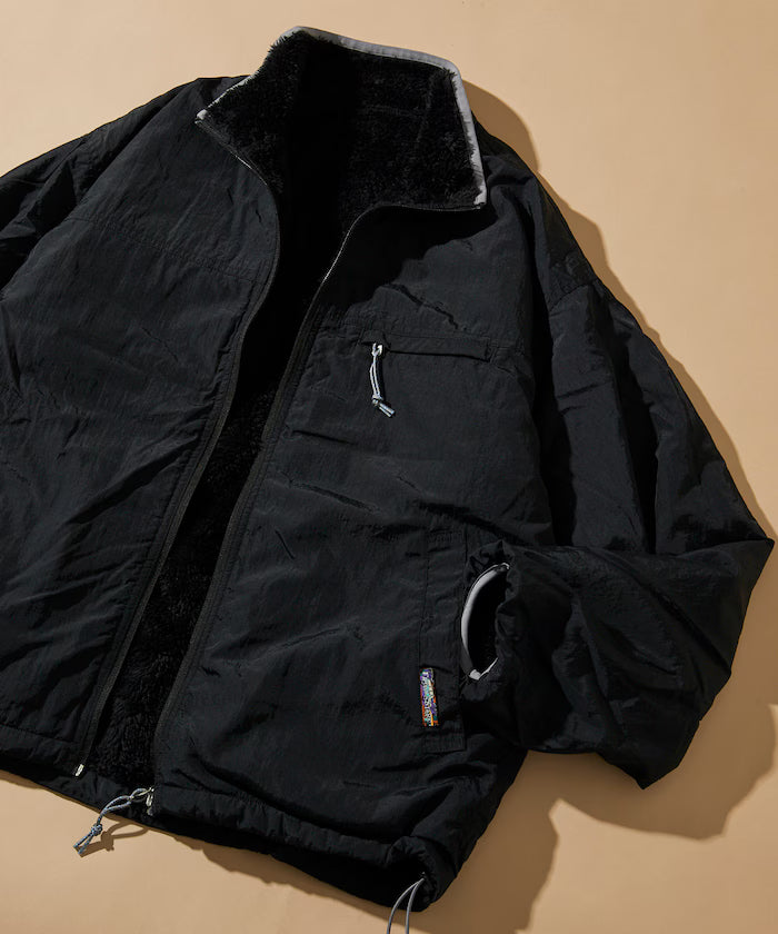 Relaxed Fit One Point Logo Reversible Nylon Fleece Jacket