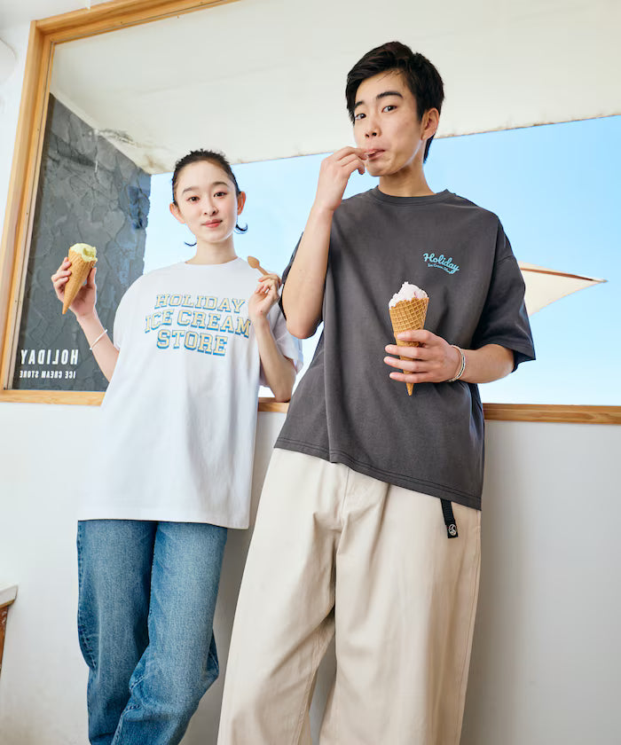 HOLIDAY ICECREAM×FREAK'S STORE Limited Edition Big Silhouette College Print Crew Neck T-Shirt