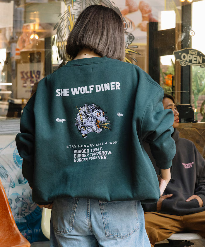 SHE WOLF DINER×FREAK'S STORE/She Wolf Diner Exclusive Big Silhouette Back Embroidered Crewneck Sweatshirt/WOLF [Limited Edition]